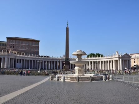 Символіка та особливості культури Ватикану