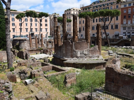 Що вважається центром Риму?