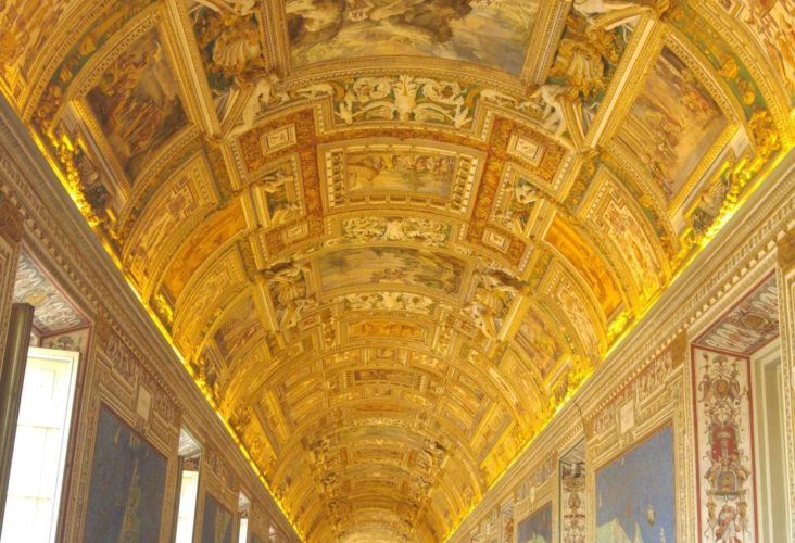 Фото Екскурсія по Ватикану – Ватиканcькі Музеї, Сікстинську капелу та Базиліку cв. Петра