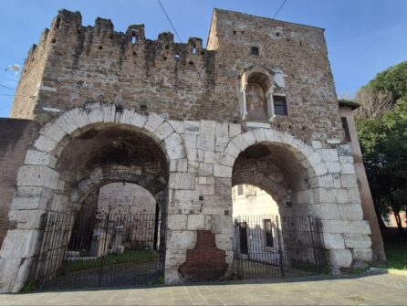 Ворота Святого Павла (Porta Ostiensis)